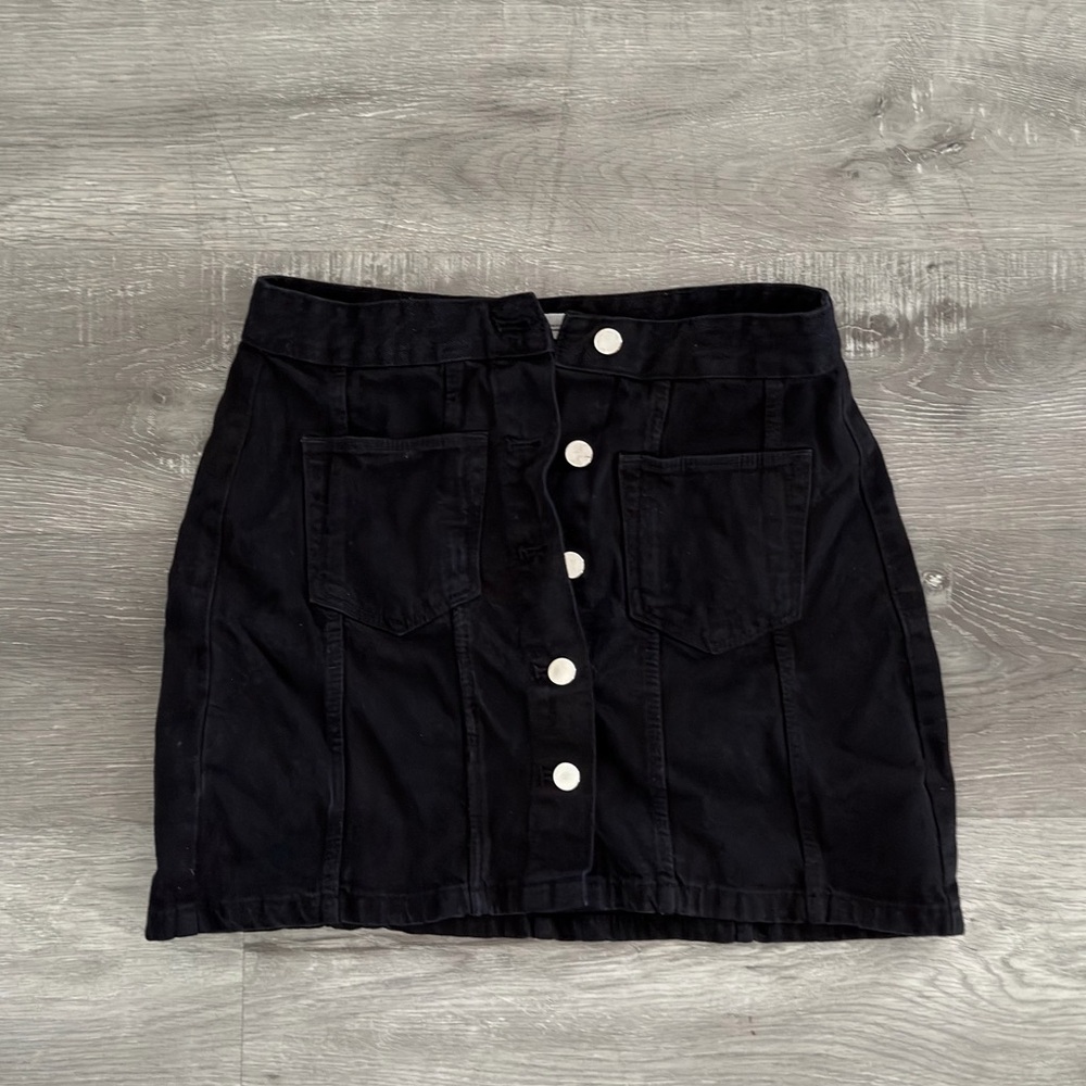 Zara Black Button-Front Denim Skirt